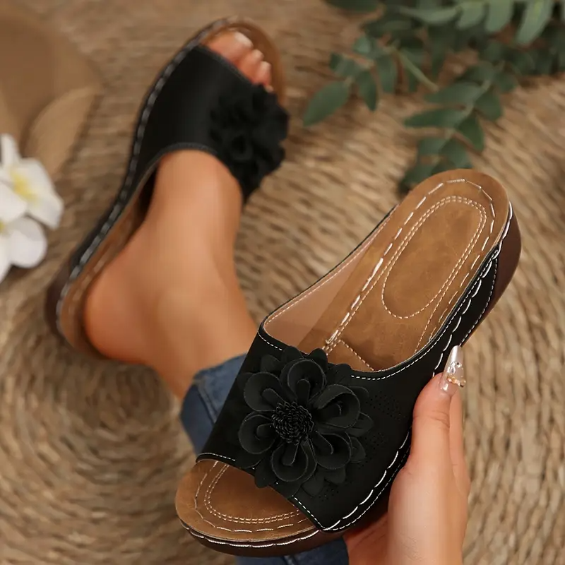 Women's Bohemian Wedge Sandals - 3D Floral Design Comfortable Walking Slippers, Summer Indoor and Outdoor Casual Fashion Sandals